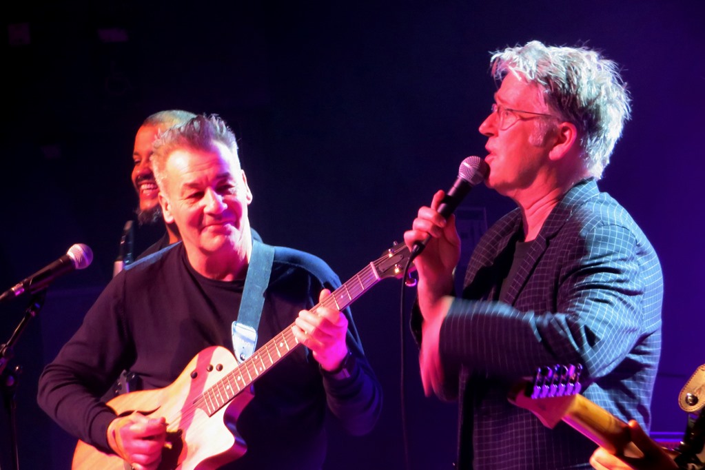 CHINA CRISIS Live at The Stables - ELECTRICITYCLUB.CO.UK